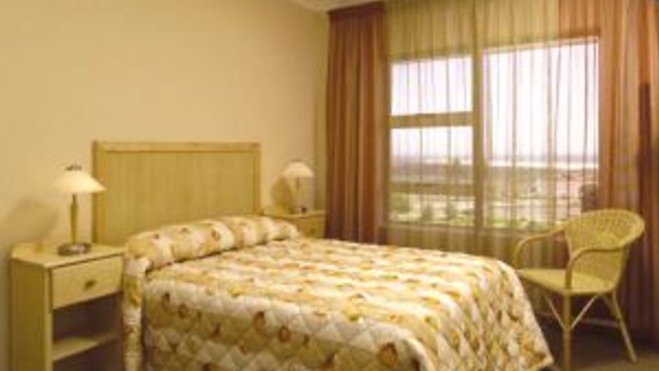 Bishops Inn Hotel Room