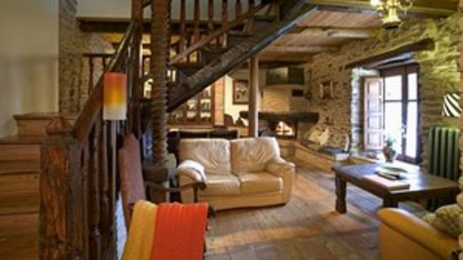 Hosteria Camino Lobby