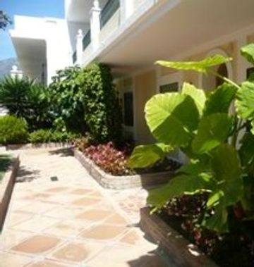 Aloha Gardens