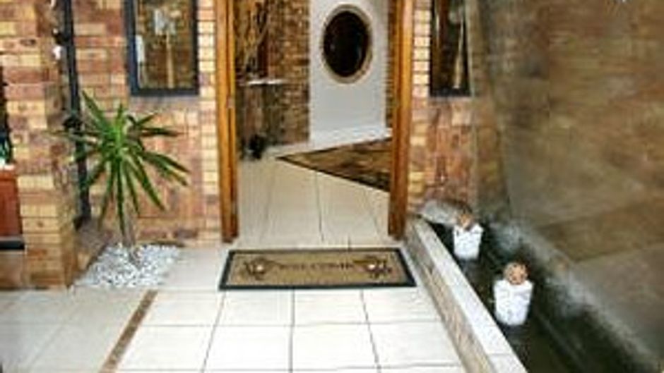 Royal Palm B&B Lobby