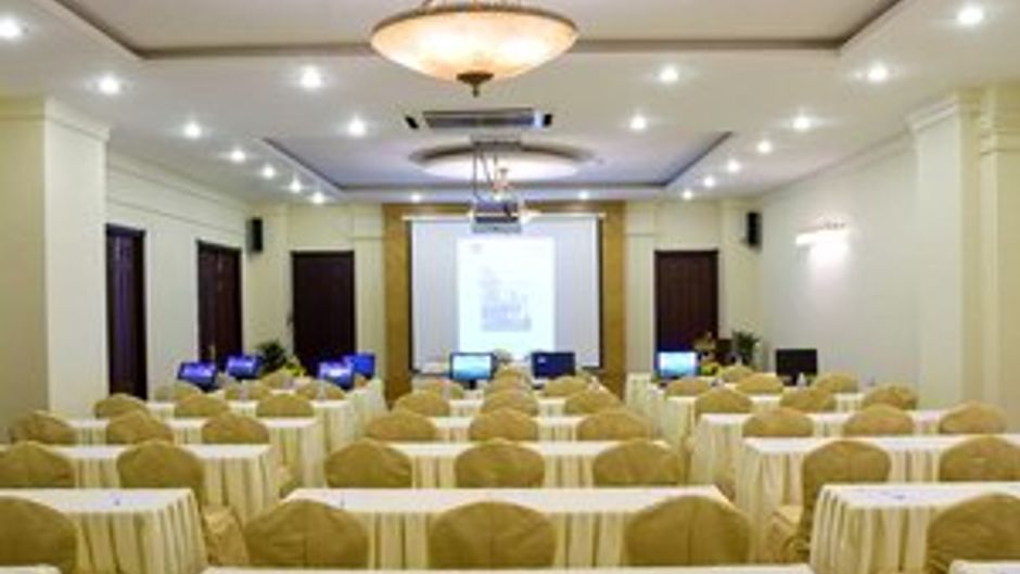 Pearl River Hotel Meeting