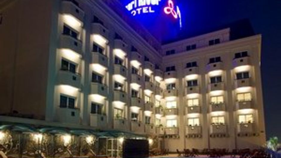 Pearl River Hotel Pool