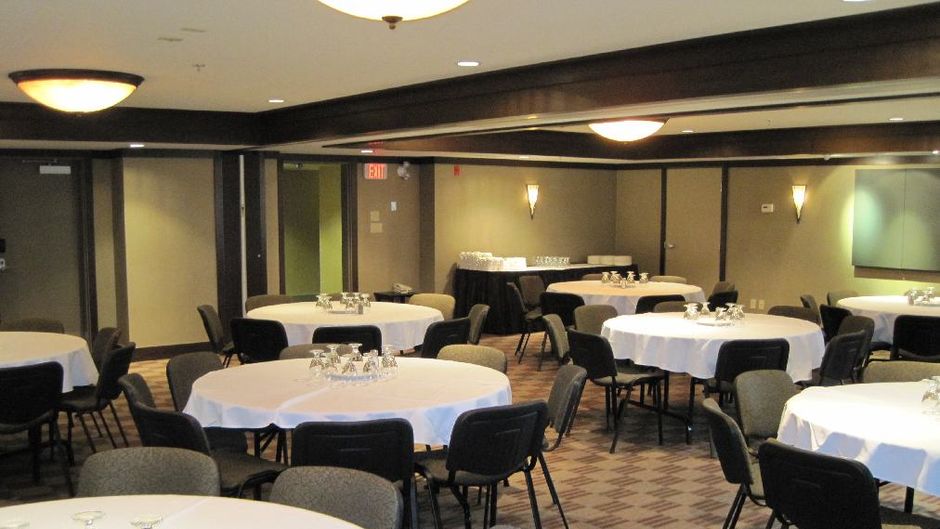 Executive Suites Garibaldi Springs Meeting