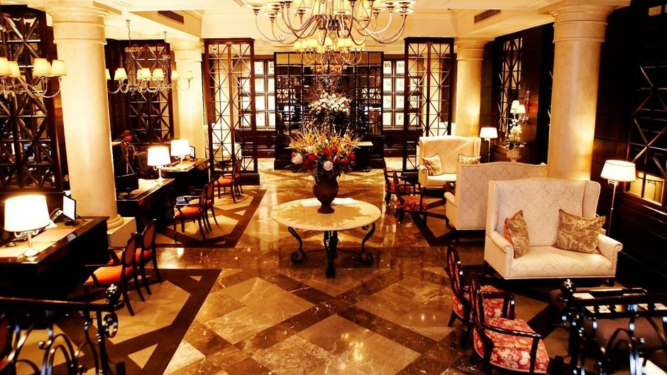 Cape Royale Luxury Hotel Lobby