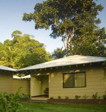Manatus Hotel