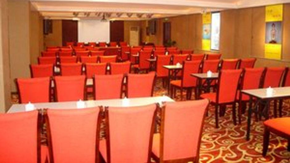 Yu Yi Hotel Meeting