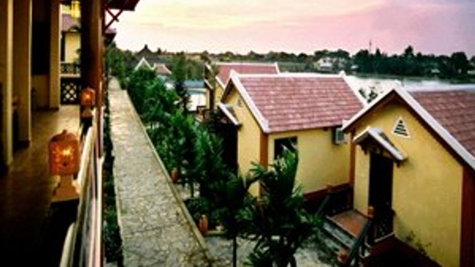 Pho Hoi Riverside Resort Health