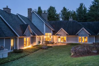 Stone Hill Inn