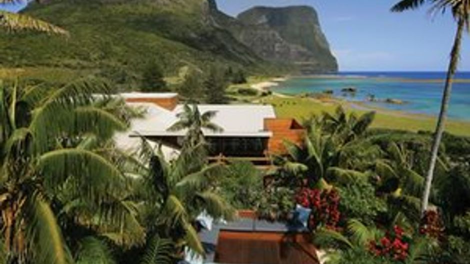 Capella Lodge Exterior