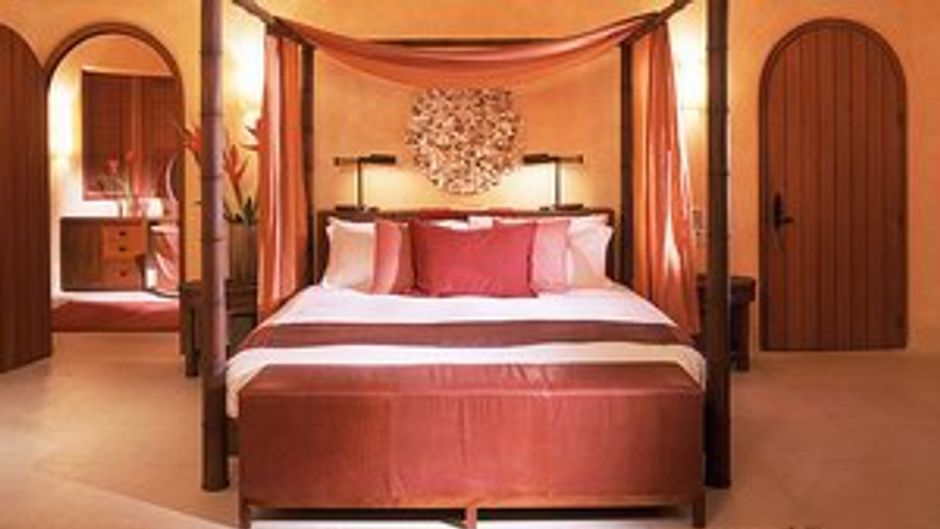 Palmasola Room
