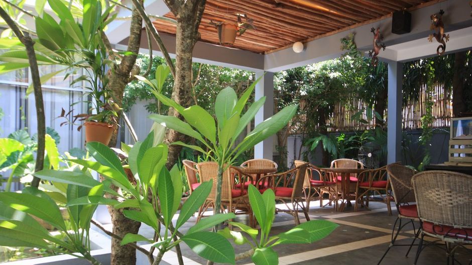 Frangipani Villa-60S Hotel Lobby
