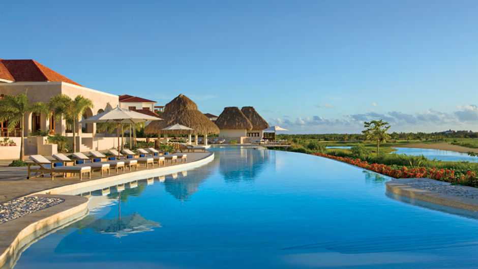 Golden Bear Lodge & Spa Pool