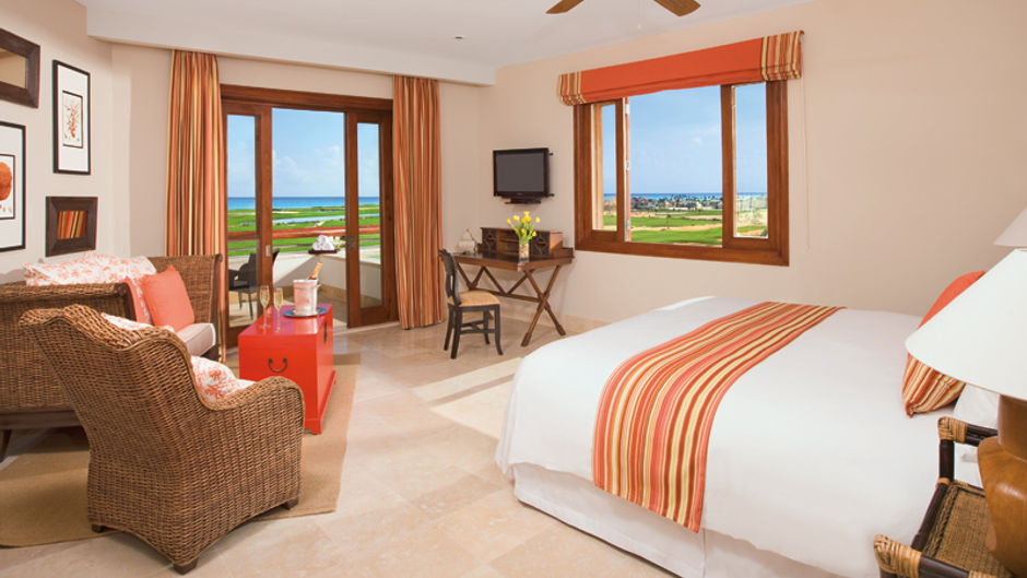 Golden Bear Lodge & Spa Room