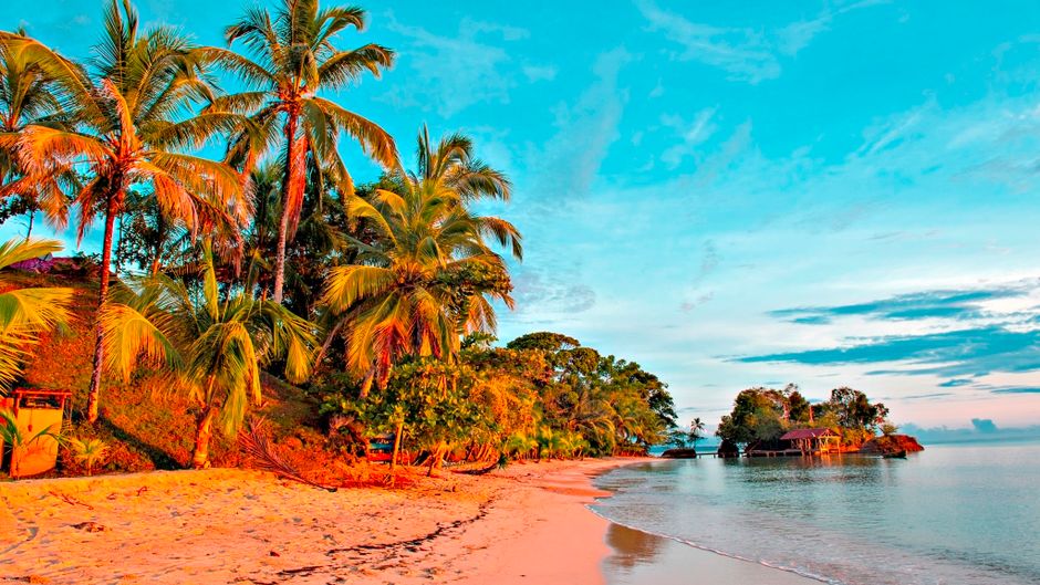Popa Paradise Beach Resort Beach