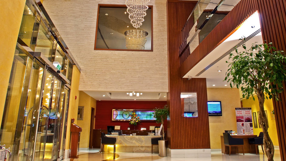 Flora Creek Deluxe Hotel Apartments Lobby