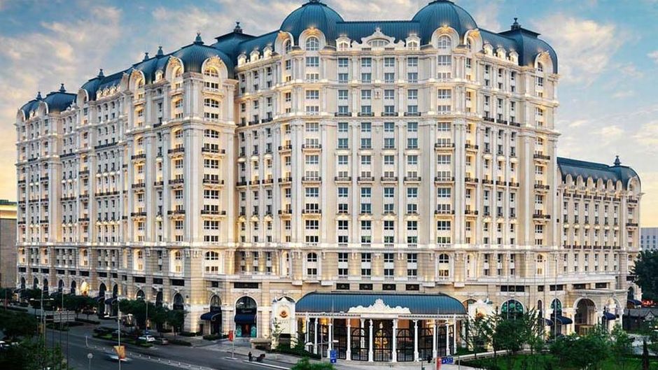 Legendale Hotel Beijing Exterior