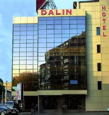 Dalin Center Hotel