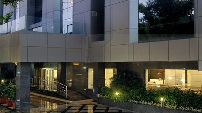 Fortune Park J P Celestial Hotel