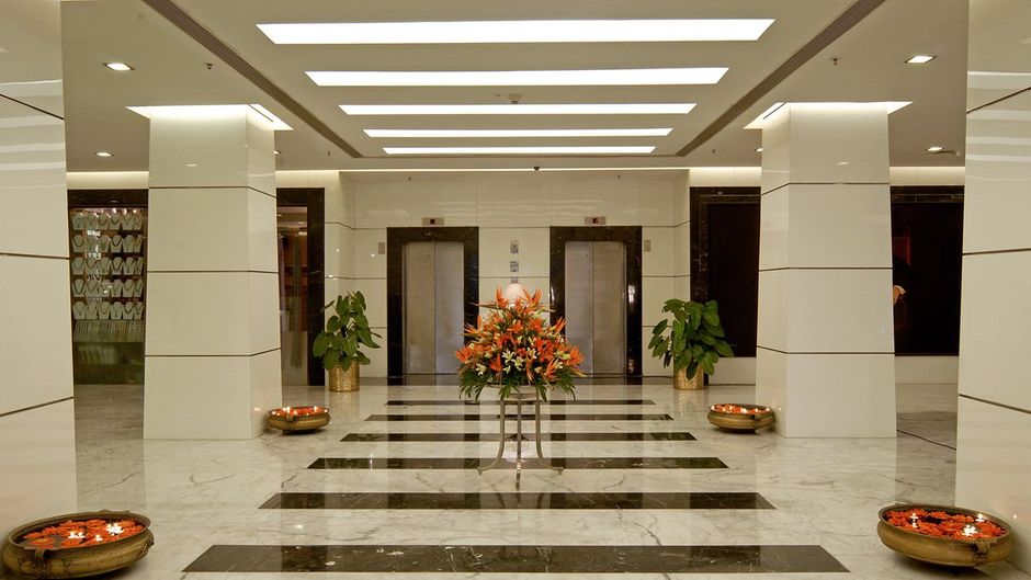 Fortune Park J P Celestial Hotel Lobby
