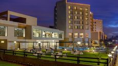 Fortune Select Trinity Hotel