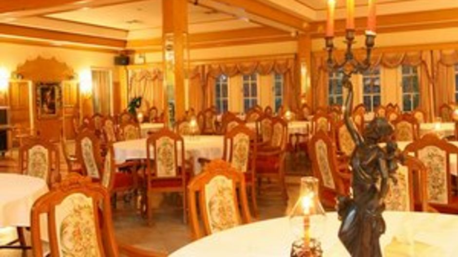 13 Coins Resort Yotin Pattana Banquet