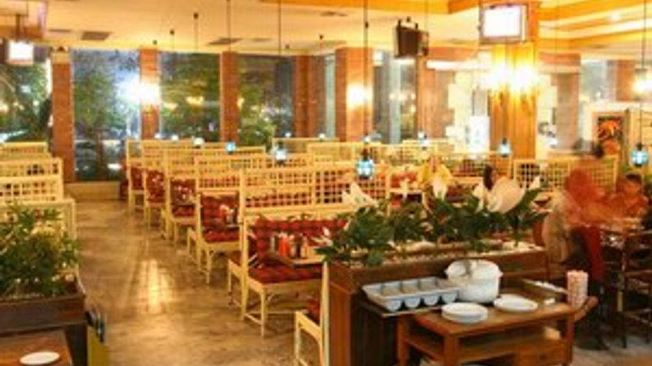 13 Coins Resort Yotin Pattana Restaurant