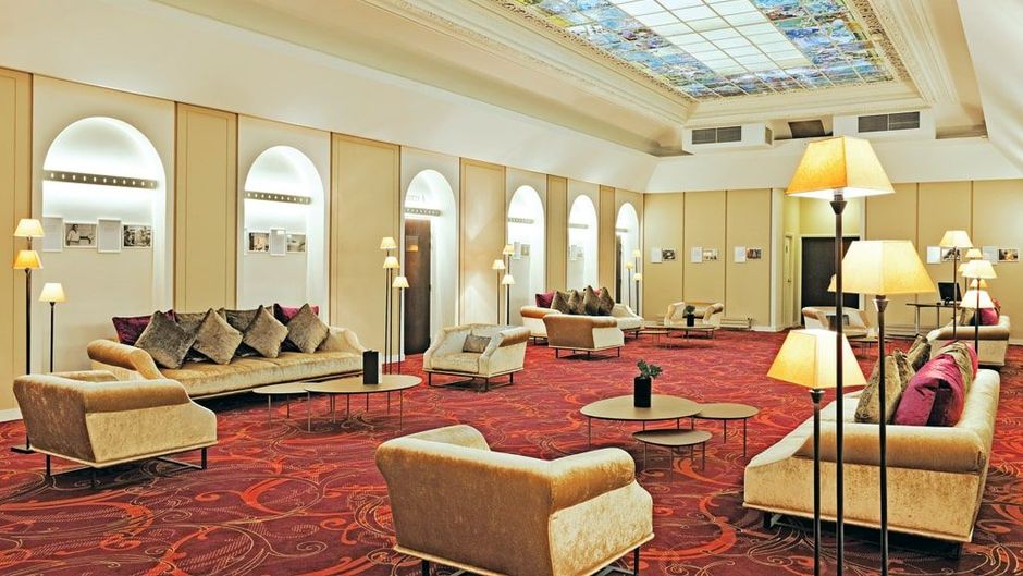 Provinces Opera Hotel Lobby