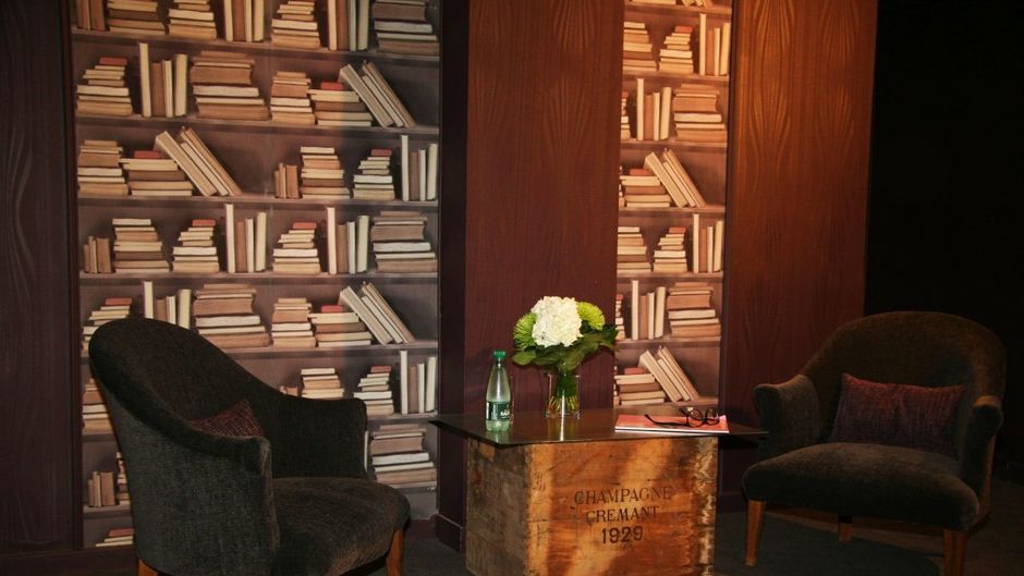 Hotel Voltaire Opera Lobby
