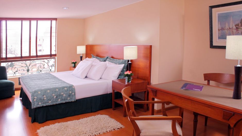 Hotel Estelar Suites Jones Room