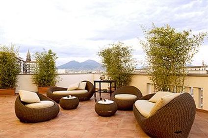 H2C Hotel Napoli