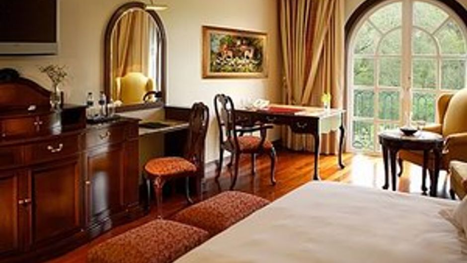 The Green Park Hotel Suite