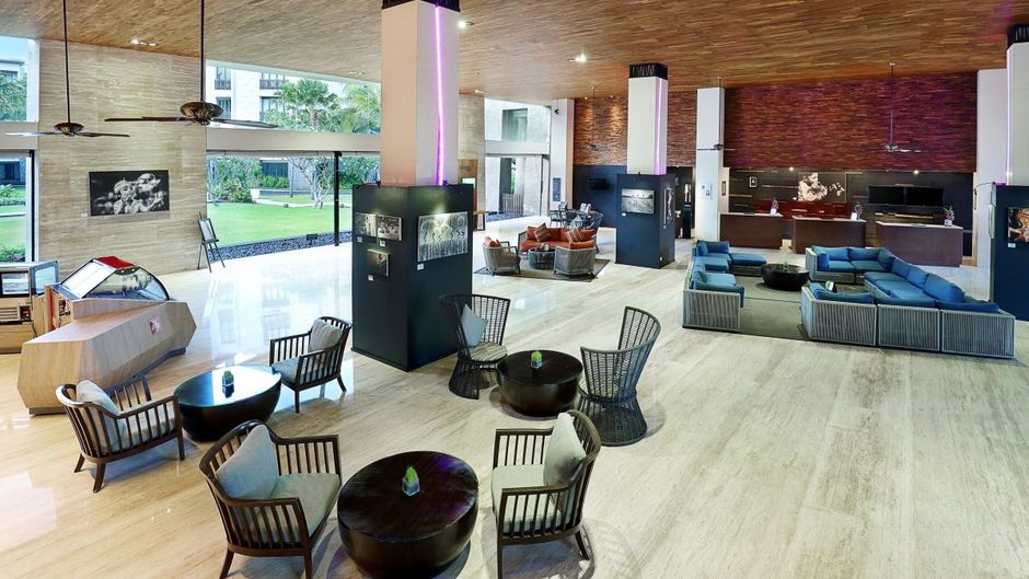 Pullman Bali Legian Beach Lobby