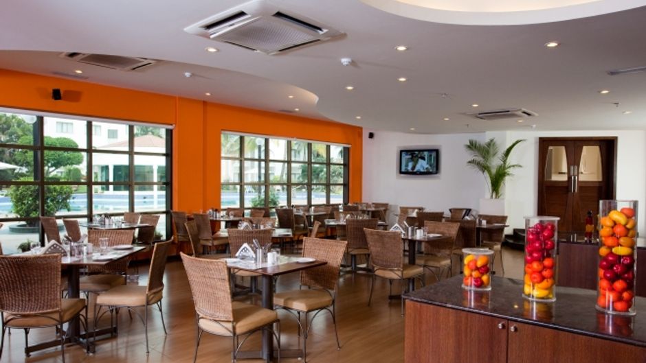 Lemon Tree Hotel Restaurant