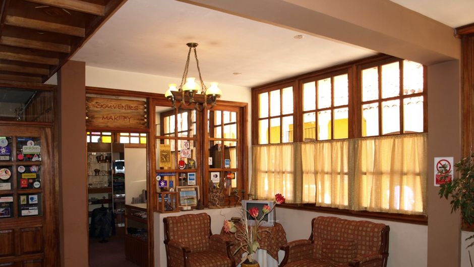 Qelqatani Hotel Lobby