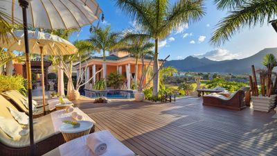 Royal Garden Villas & Spa