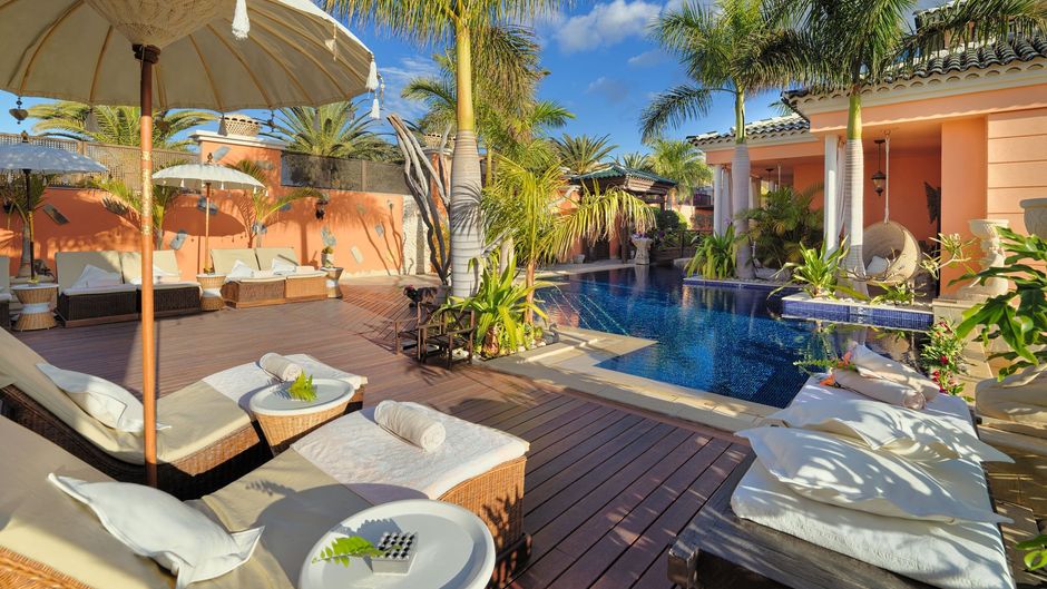 Royal Garden Villas & Spa Pool