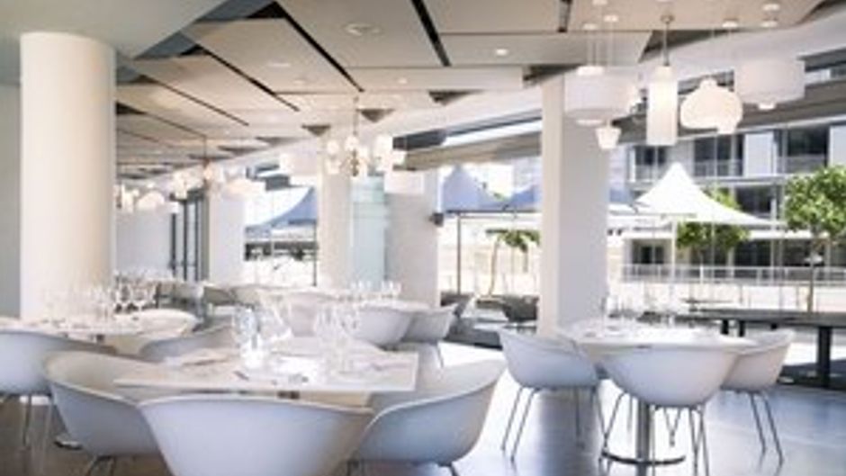 aha Harbour Bridge Hotel & Suites Restaurant