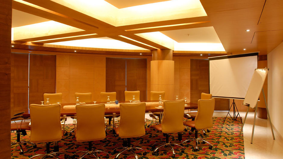 Peninsula Grand Hotel Meeting