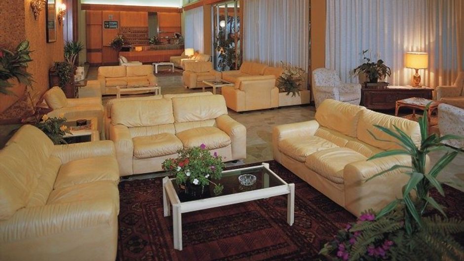 Olympia Hotel Lobby