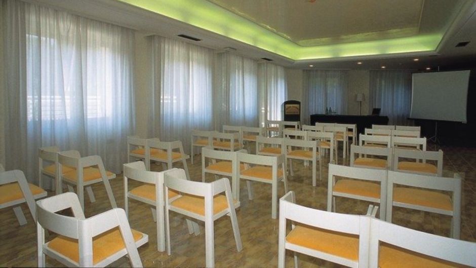 Olympia Hotel Meeting