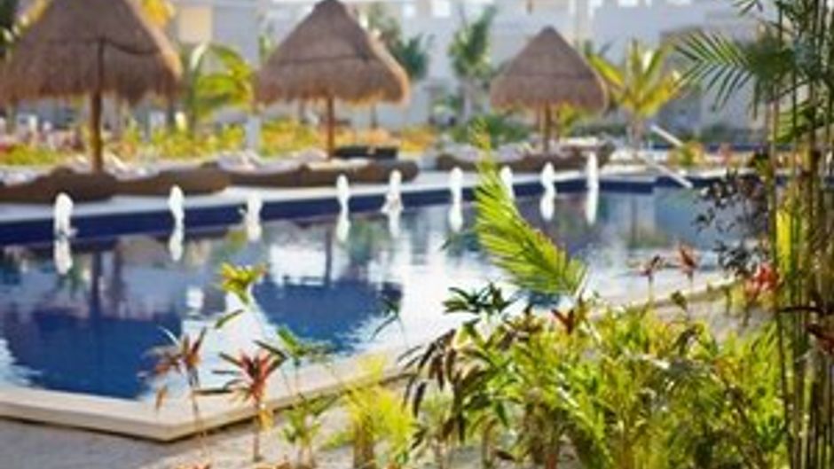 Beloved Playa Mujeres Pool