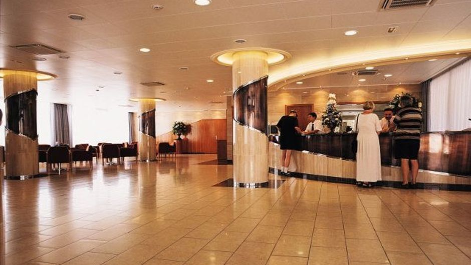 Hotel Volga Lobby