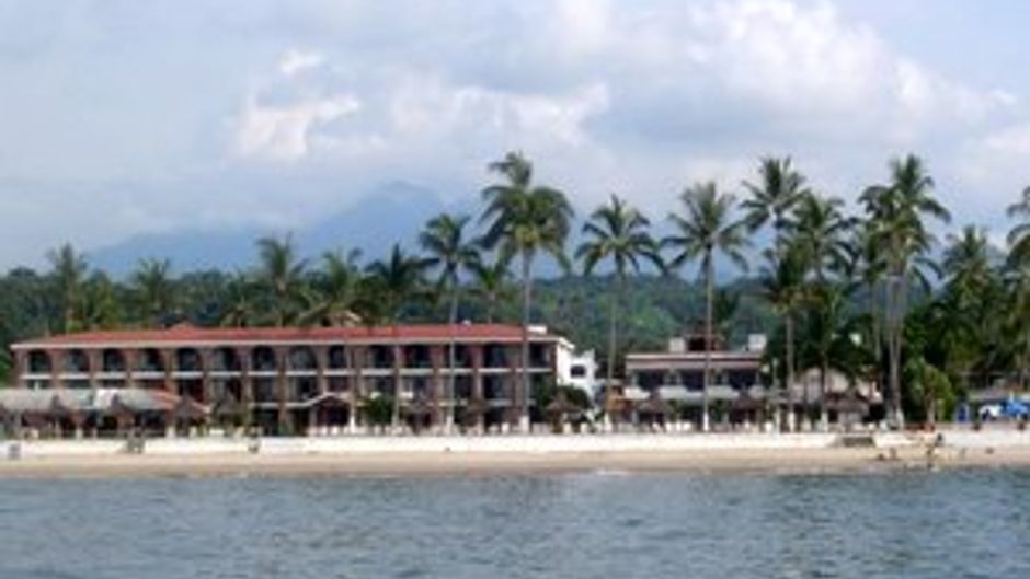 Costa Alegre Hotel & Suites Exterior
