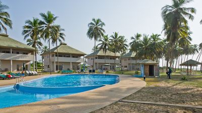 Elmina Bay Resort Hotel