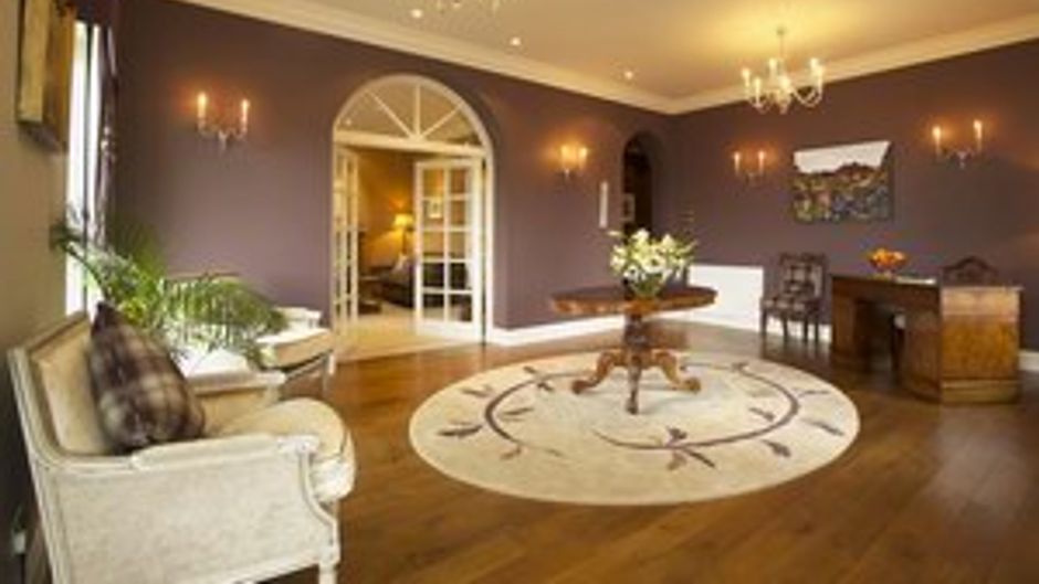 Loch Ness Lodge Lobby