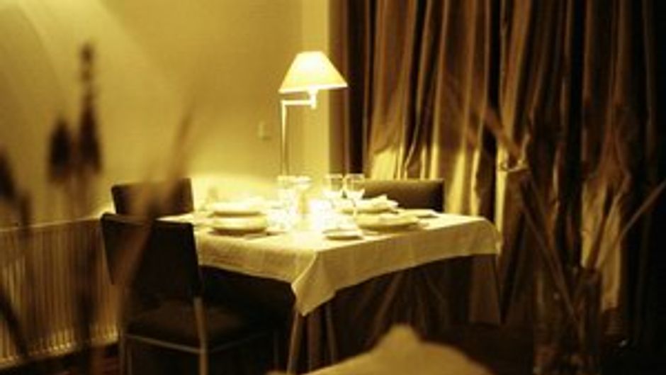 Cardamomo Siguzena Restaurant