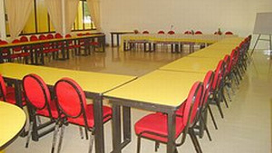 Milano Tourist Rest Meeting