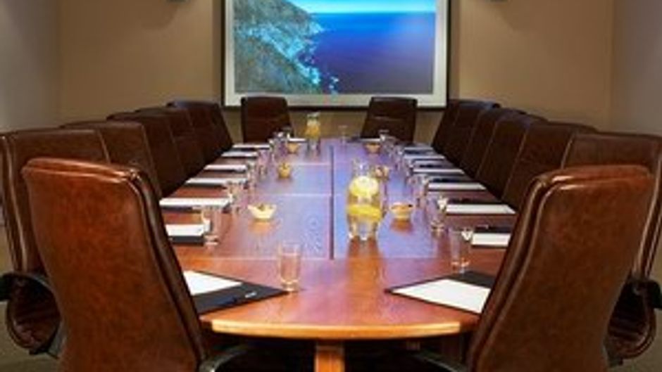 Calders Hotel & Conference Centre Meeting