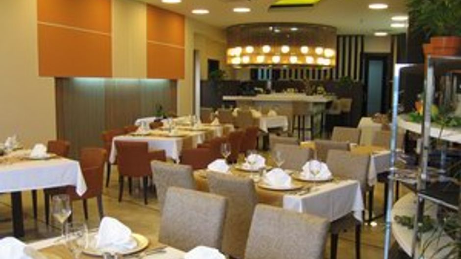 HEC Hotel Residence Restaurant