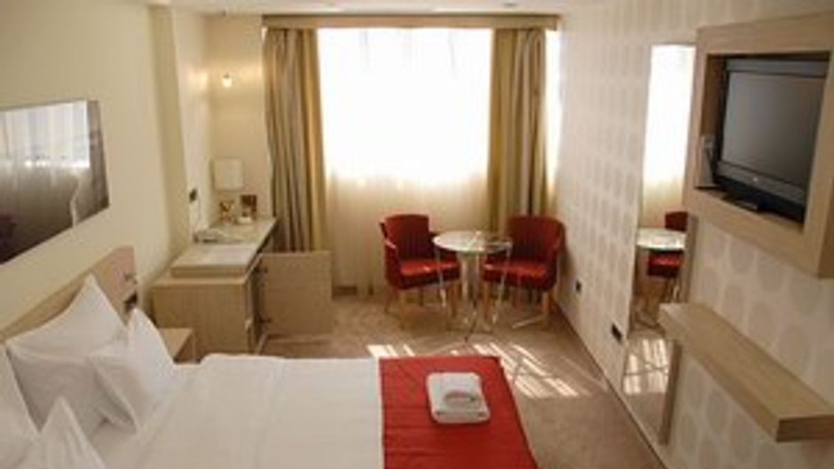 HEC Hotel Residence Room